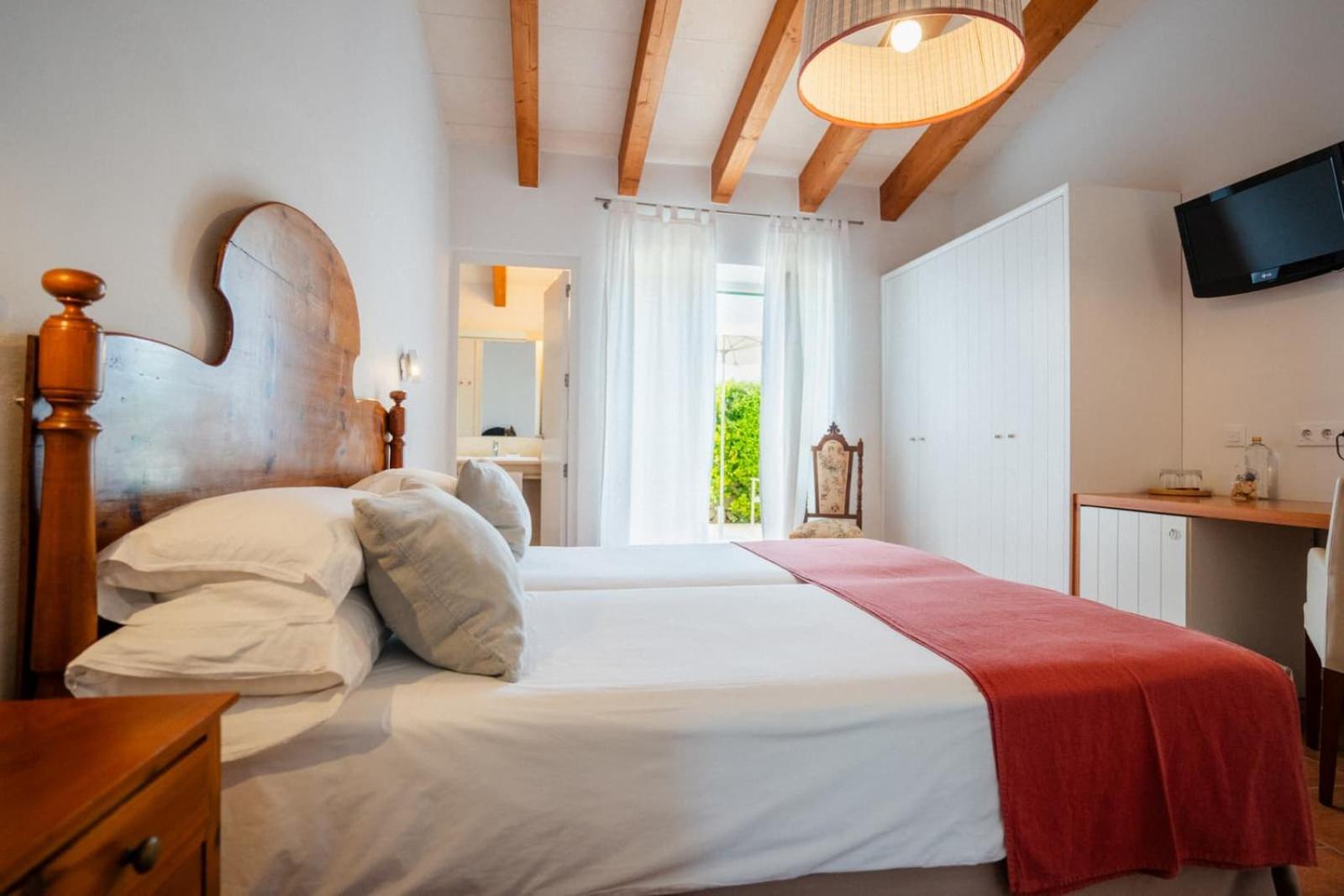 Hotel Rural Binigaus Vell Эс-Миджорн-Гран Экстерьер фото